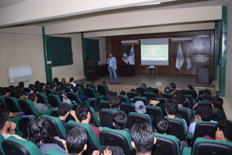 EL TECNOLÓGICO NACIONAL DE MÉXICO, REGIÓN CARBONÍFERA LLEVÓ A CABO LA CONFERENCIA "DERECHOS HUMANOS Y NO DISCRIMINACIÓN EN MÉXICO